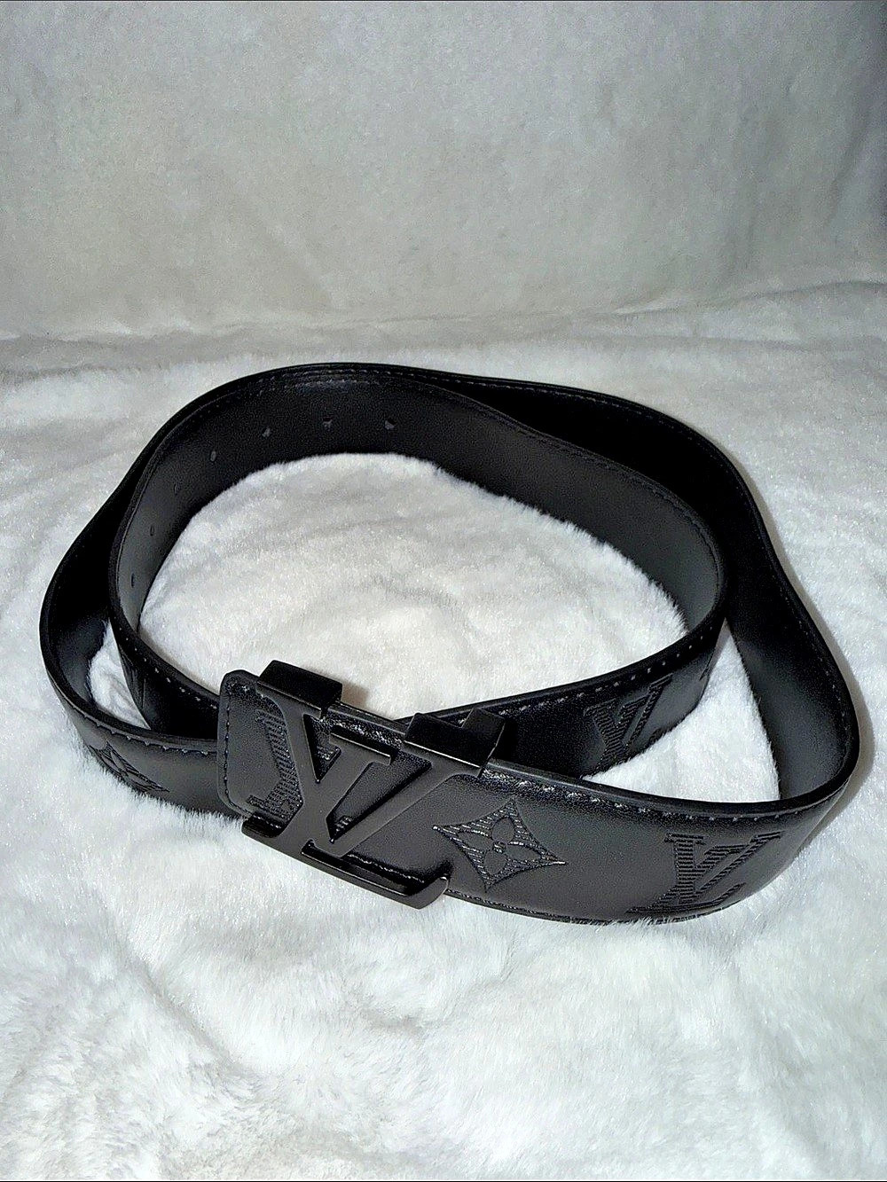 NWOT Source Unknown Monogram Black Leather Belt